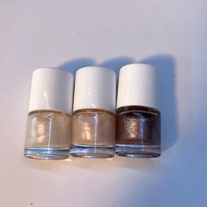 Shimmery Nail Polish
